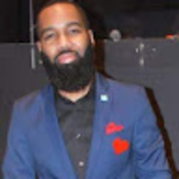 Meet your Posher, Baker - Picture 1 of 1